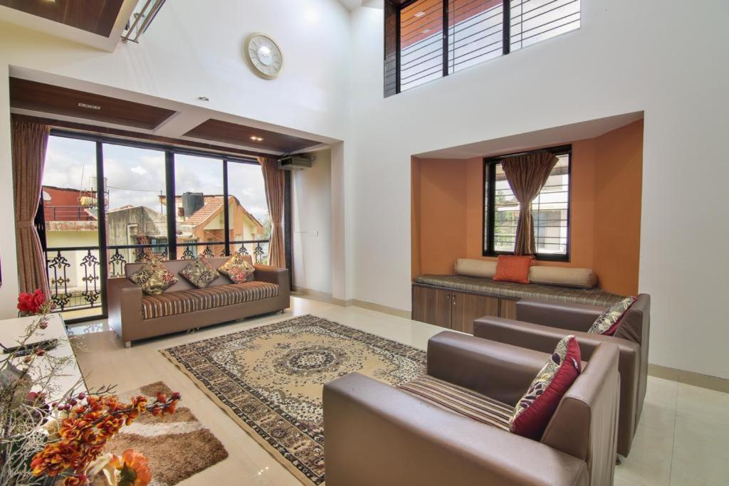 Titan Villa พันช์กานี ภายนอก รูปภาพ